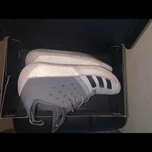 Harden volume 2 basketball shoes
